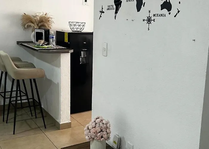 Apartment A Pasos Del Aeropuerto Aicm,comodo Y Practico, 2 Camas *
